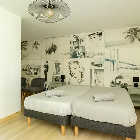 Le Cinema, Moderne Refait A Neuf, Jardin